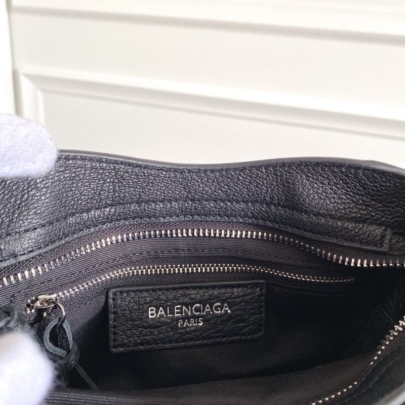 Ba1en*iaga classic city bags